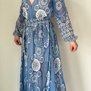 Lulu’s Elegant Blue Patterned Long Dress